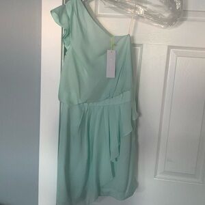 One shoulder BCBGENERATION never worn! Size 4 color aquamarine